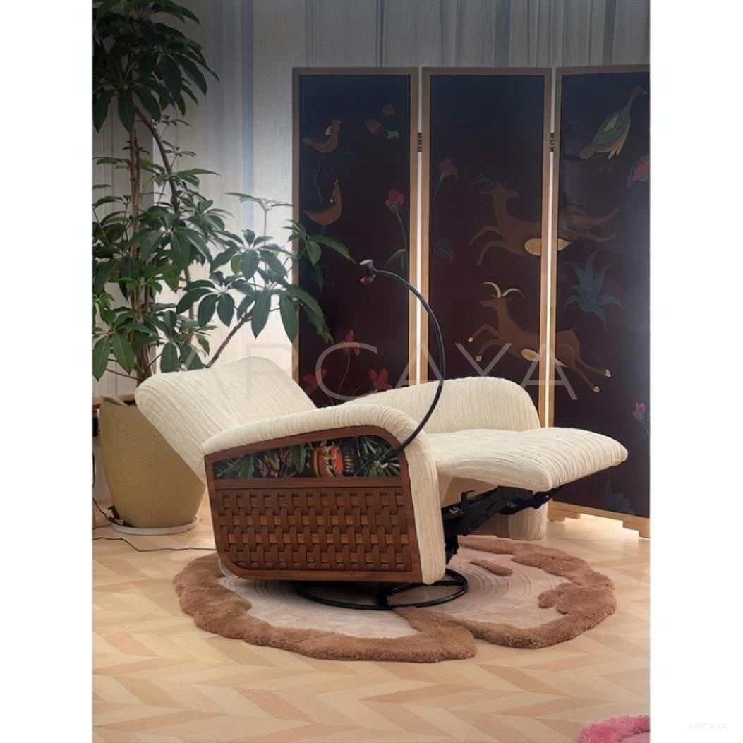 Jungle Woven Electric Lounge Chair in detail