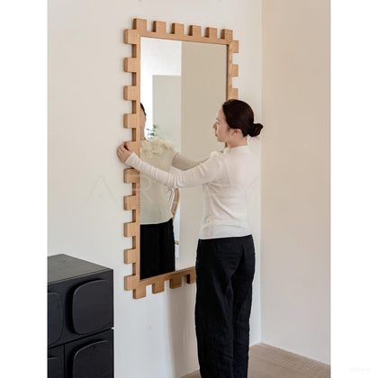 Nymph Mirror - scene