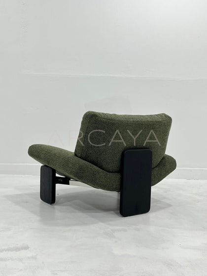Emmi Wide Seat Lounge Chair - scene