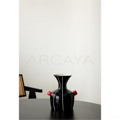 Dadan Black Jingdezhen Art Vase - scene