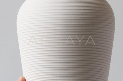 Chinese Mini Ceramic Jar Bud Vase - scene