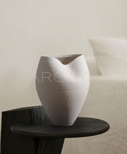 Jingdezhen White Round Belly Ceramic Vase - scene