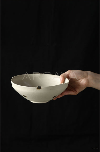 Amu Collab Ink Dot Ceramic Plate - scene