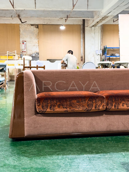 Solid Wood Frame Vintage Pattern Sofa - scene