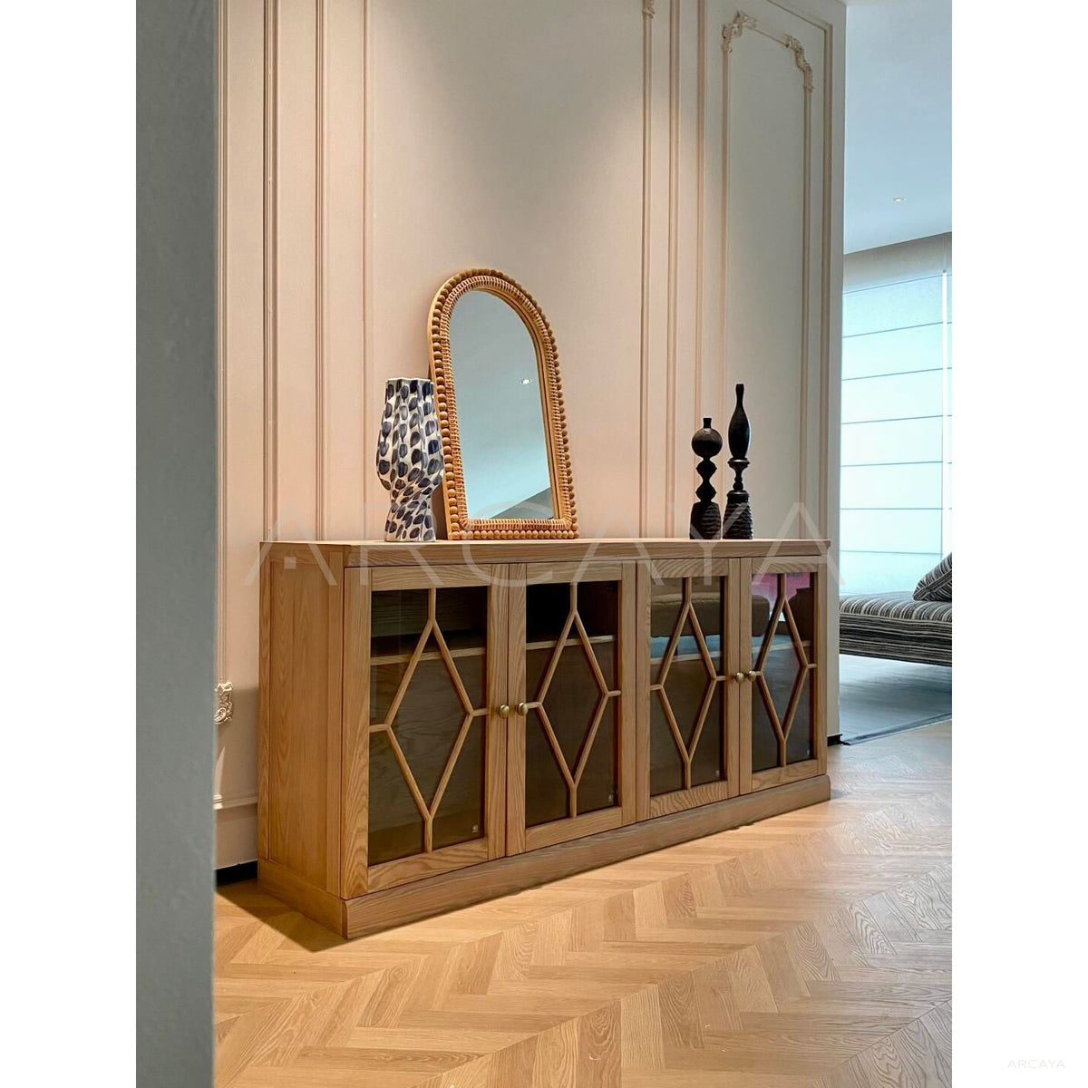 Natural Style Solid Wood Chest Of Drawers in detail