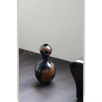 Wabi Sabi Gourd Double Ear Ceramic Vase - scene