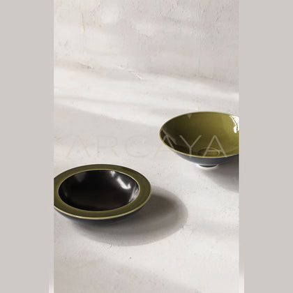 Two Tone Glaze Conical Salad Bowl - scene