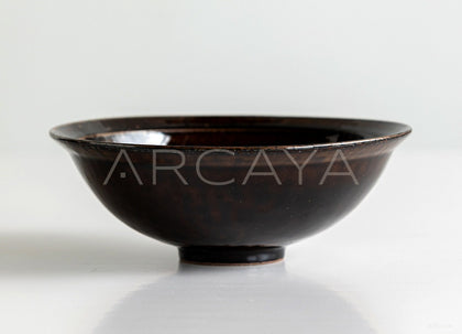 Sunxun Collab Vintage Brown Glaze Conical Bowl - scene