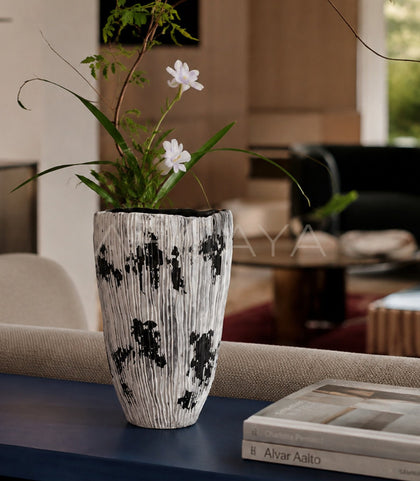 Wabi Sabi Hand Painted Ribbed Ceramic Vase - scene
