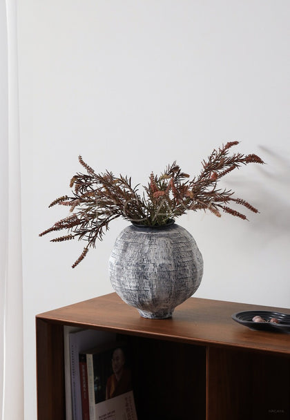 Jingdezhen Chinese Wabi Sabi Entryway Vase - scene