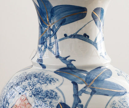 Jingdezhen Blue White Lotus Vase - scene