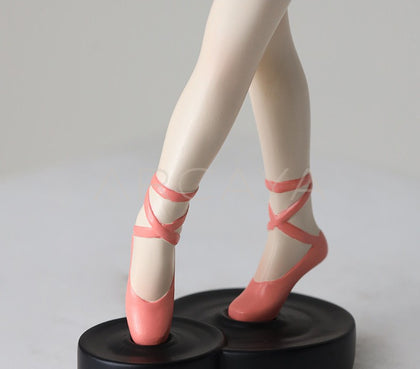 Hard Candy Black Swan Sculpture - scene