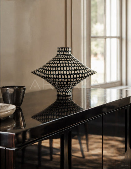 Dadan Hand Painted Geometric Vase Dining - scene