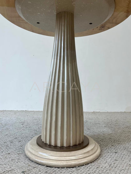 Small Round Table - detail