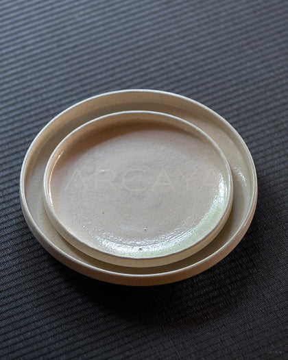 Vintage Plain Sand Cream Stoneware Tableware - scene