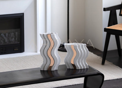 Wave Gilded Ceramic Vase - scene