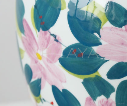 Blue White Porcelain Tabletop Vase - scene