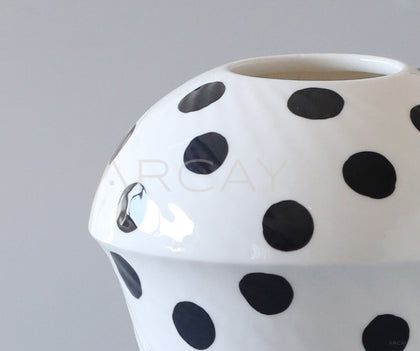 Dadan Jingdezhen Ceramic Jar Vase Dining - scene