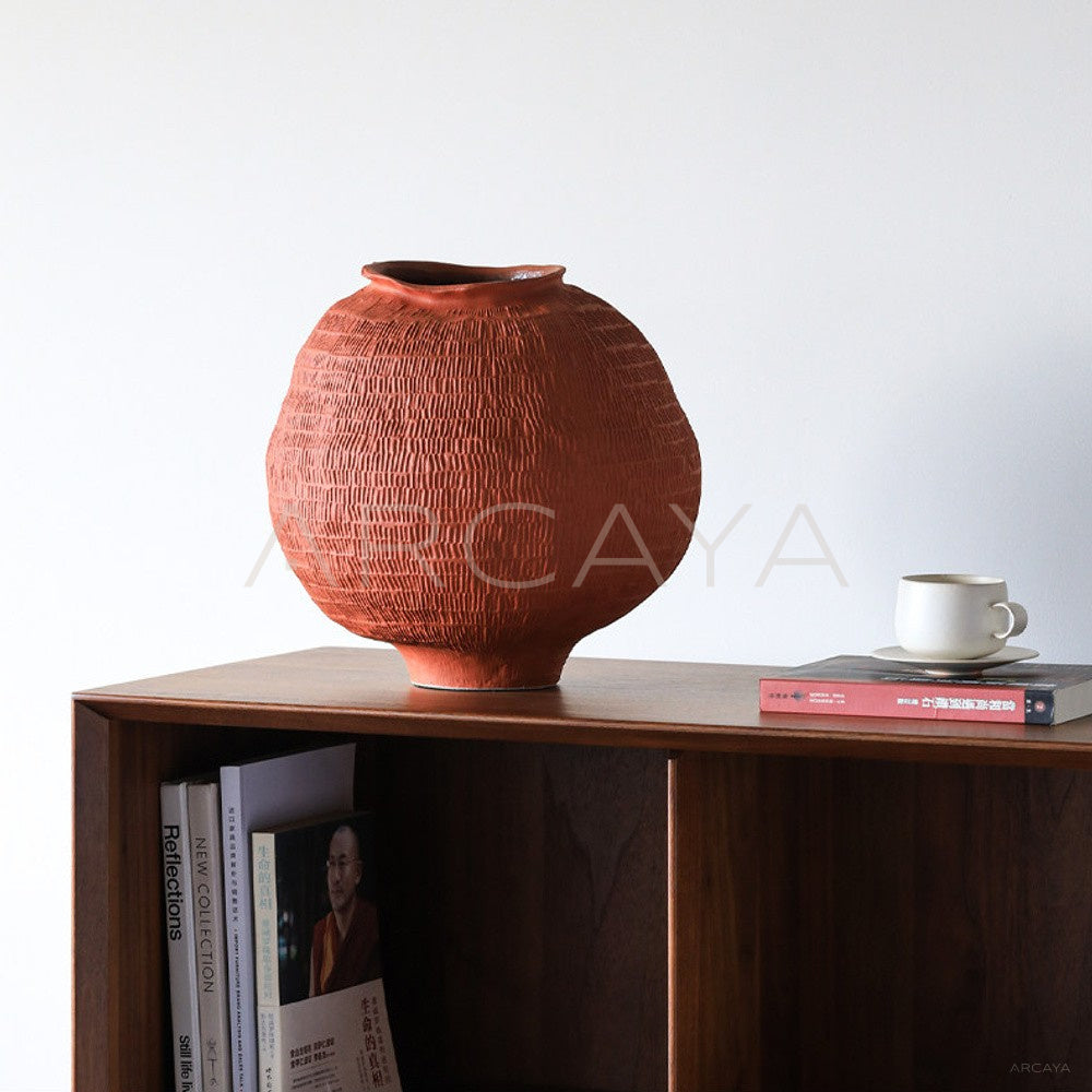 Red Ceramic Wedding Vase - main