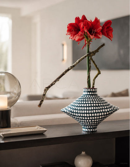 Dadan Hand Painted Geometric Vase Dining - scene