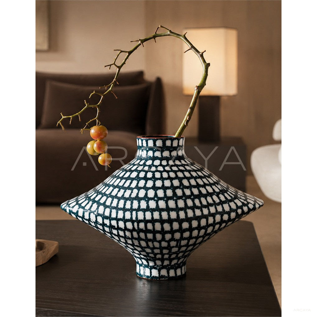 Hand Painted Plaid Vase in detail