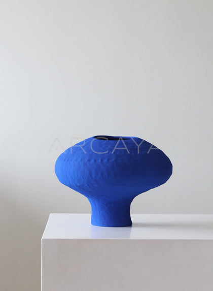 Dadan Jingdezhen Wabi Sabi Porcelain Vase - scene