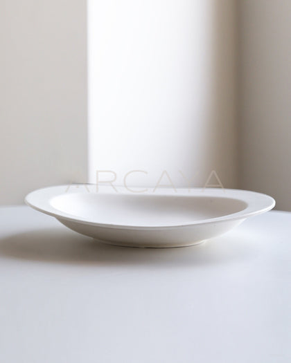 Amu Collab Chinese Oval Shallow Plate - scene
