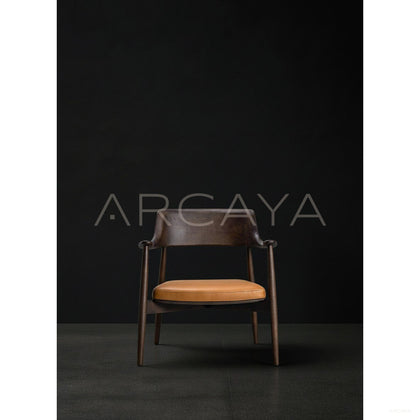 Motelda Moma Chair - scene