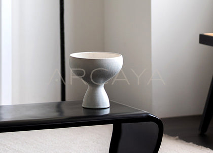 Dadan Light Blue Flow Pattern Vase - scene