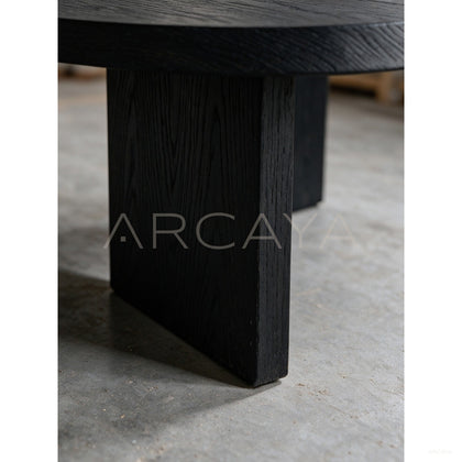 Ellipse Dining Table - scene