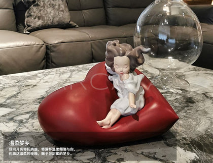 Gentle Dream Artist Sculpture - scene