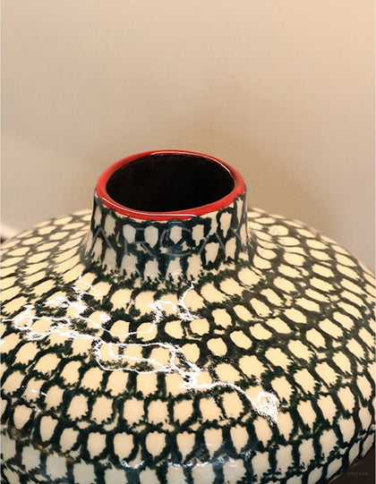 Dadan Black White Plaid Ceramic Vase - scene