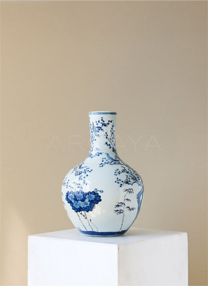 Jingdezhen Blue White Jar Vase Entryway - scene