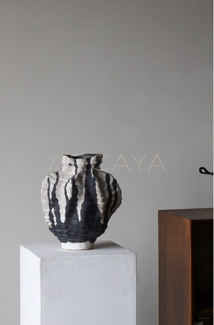 Vintage Stoneware Pleated Vase - scene