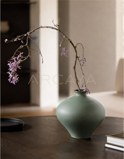 Song Aesthetic Ceramic Vase - scene