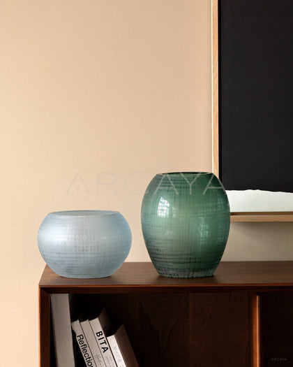 Geometric Glass Vase - scene