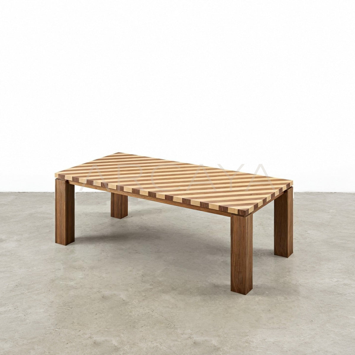 Quiet Power Table - main