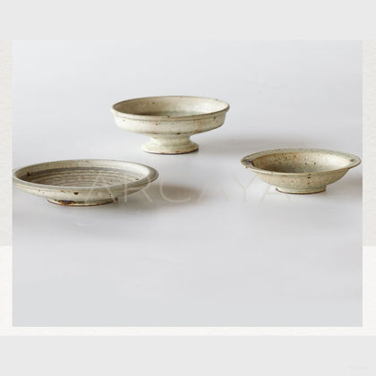 Amu Collab Handmade Stoneware Footed Plate - scene