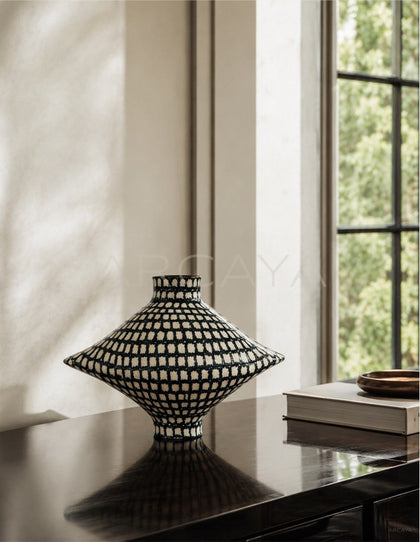 Dadan Hand Painted Checkered Vase Living Room - scene