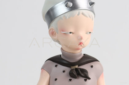 Primordial Girl Artist Sculpture - scene