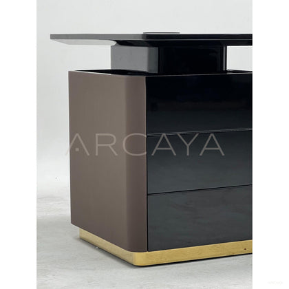 Italian Lacquered Curved Executive Desk - scene