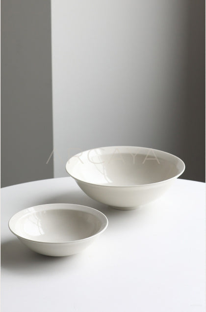 Sunxun Collab Handmade Flared Ceramic Bowl - scene