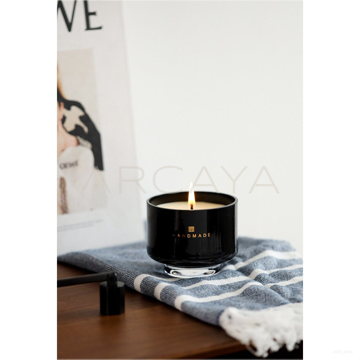 French Scented Candle Gift in detail