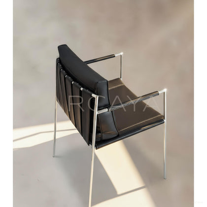 Motelda Stalform Chair - scene
