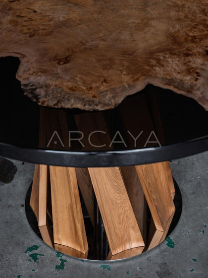 Custom Solid Wood Resin Round Table - detail