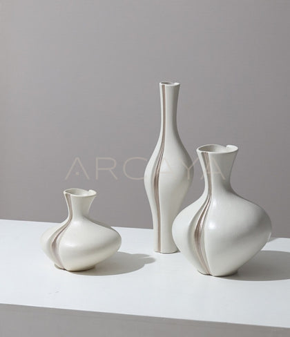 Chinese Showroom Ceramic Art Vase - scene