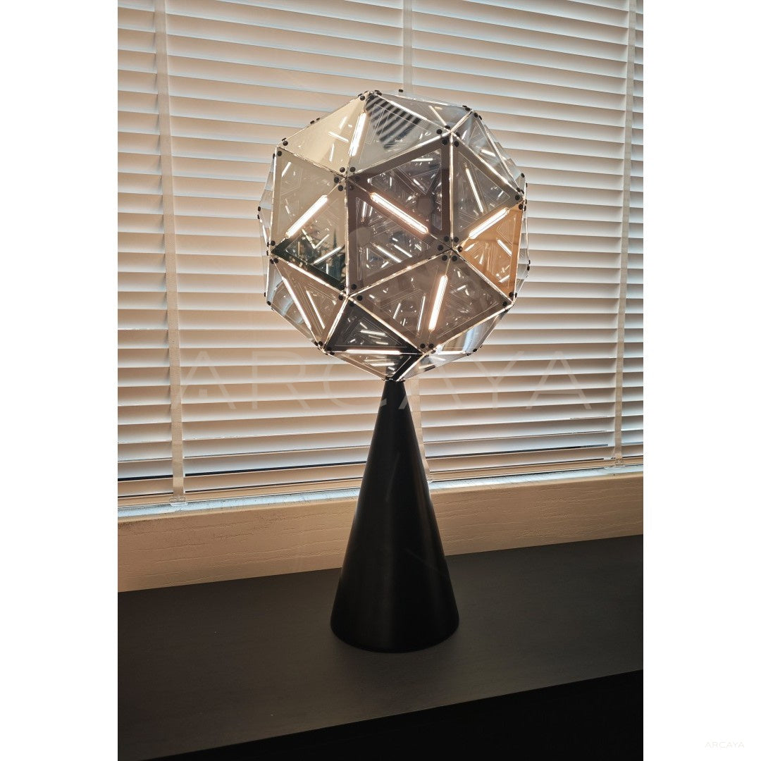 Prism Globe Cone Base Table Lamp 95373 in detail