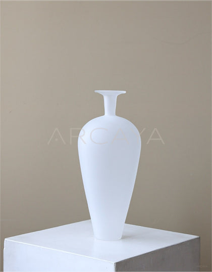 New Chinese Song Aesthetic Glass Vase 2 - scene