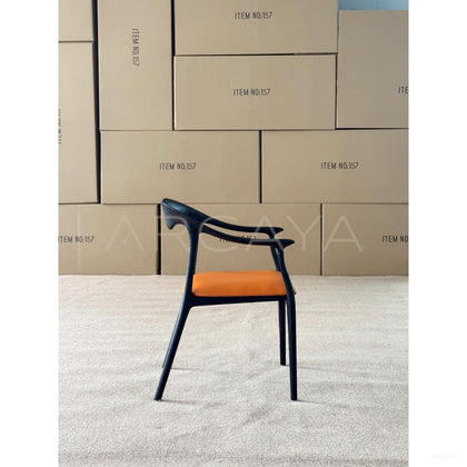 Niche Designer Chair - scene
