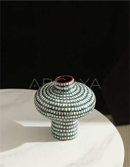 Dadan Designer Handmade Jingdezhen Vase - scene